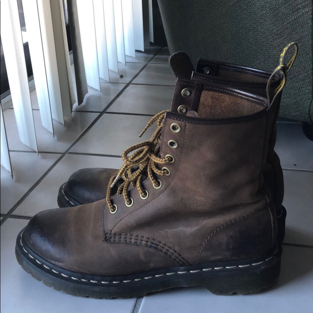 Doc Martens Brown Aztec Women’s 8.5